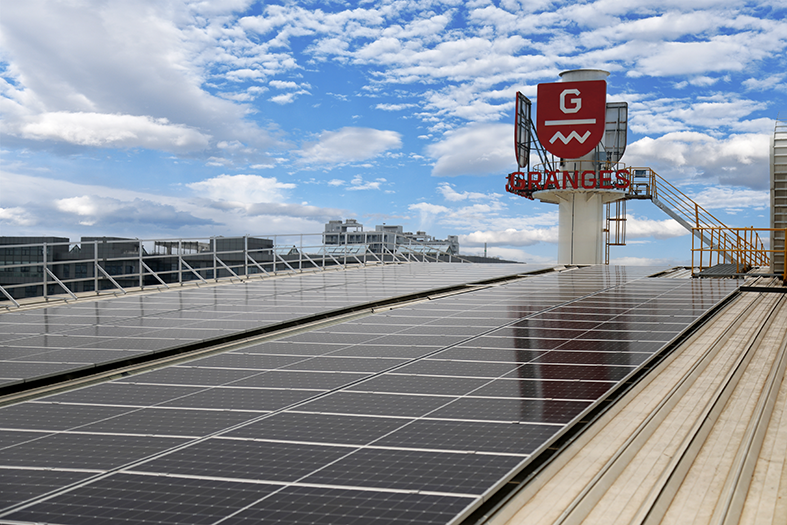 Solar panels on roof of production facility in Gränges Shanghai.