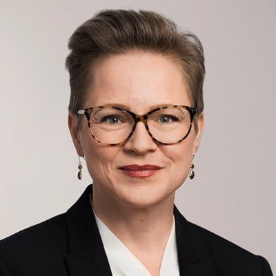 sara-lander