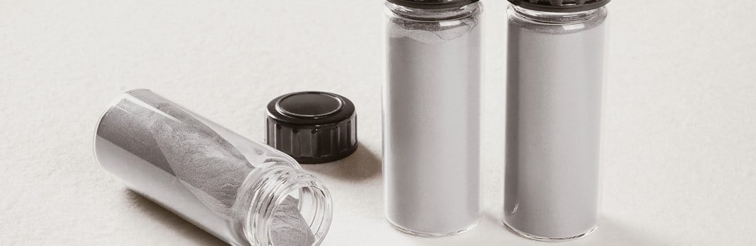 Aluminium powder samples.