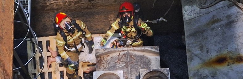Two employees conducting a Safety weeks workshop.